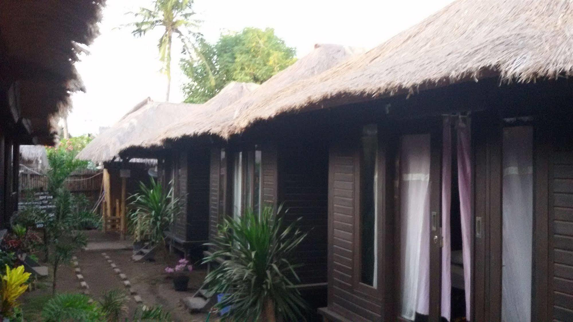 Mosaix Gili Bungalows Gili Trawangan Buitenkant foto