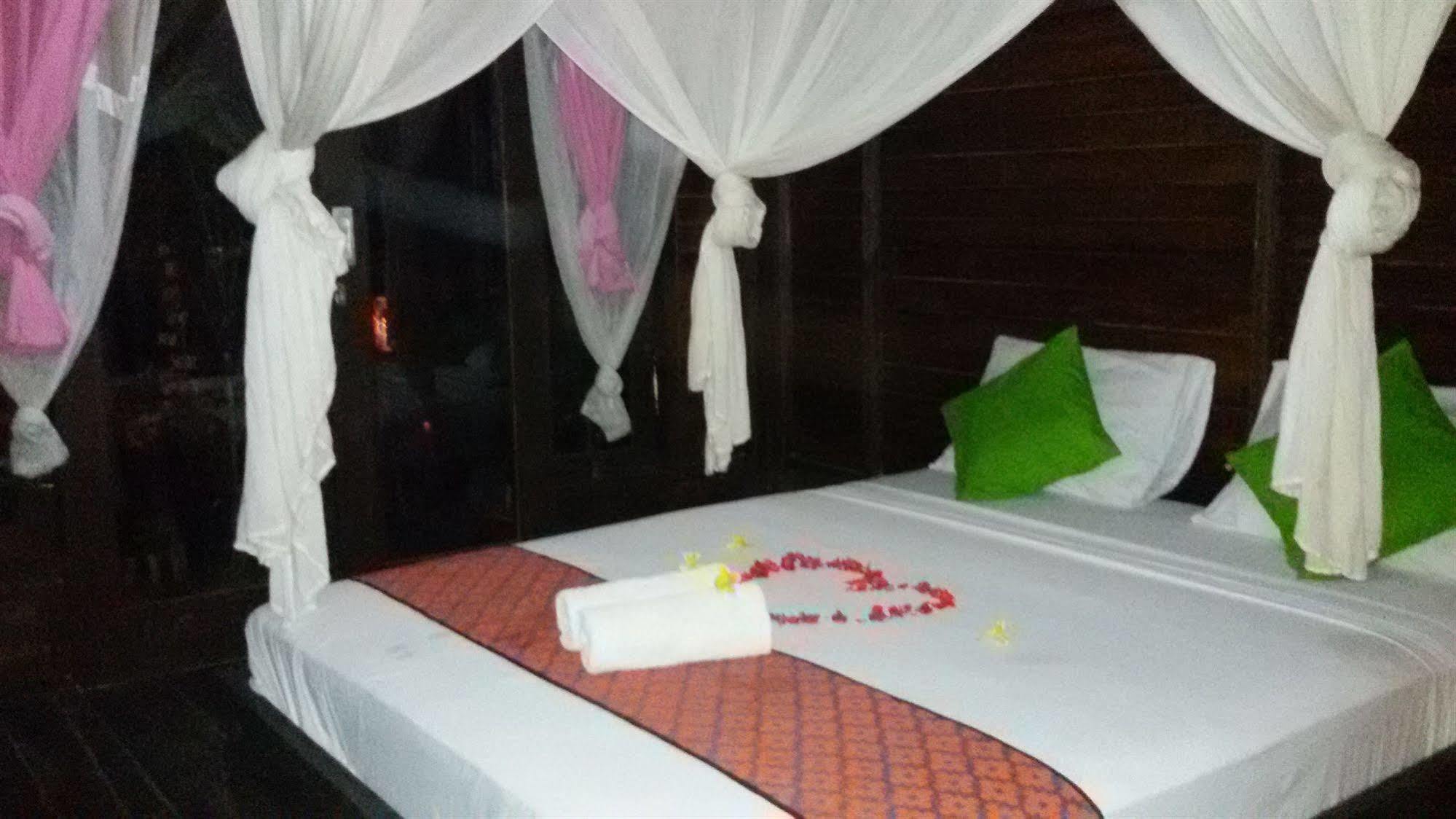 Mosaix Gili Bungalows Gili Trawangan Buitenkant foto