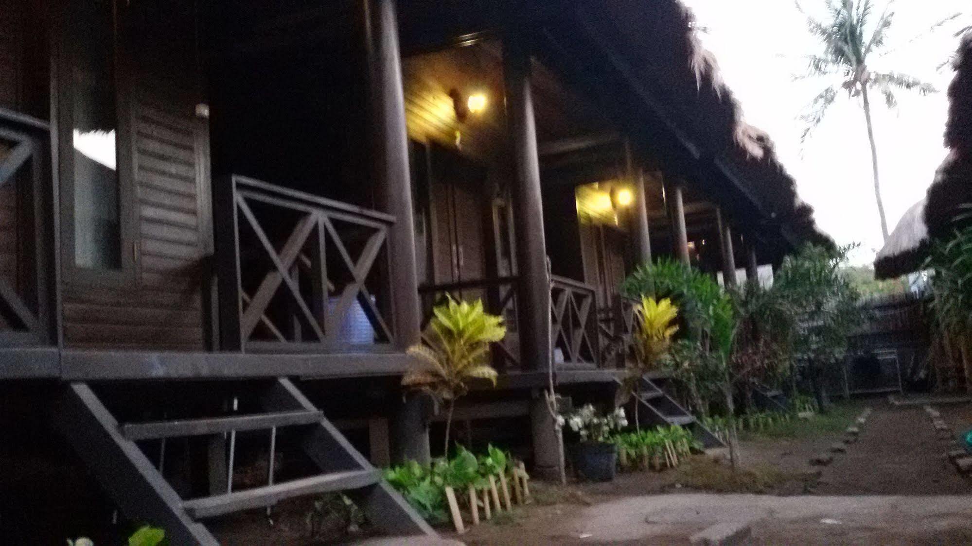 Mosaix Gili Bungalows Gili Trawangan Buitenkant foto